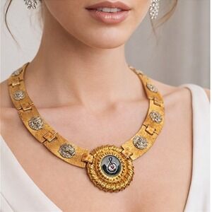 Ginger Lion Head Music Lover Collar Necklace Vintage 1970s Maximalist Chunky